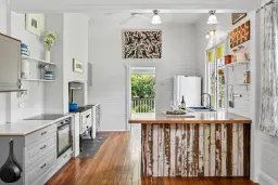 6 West Street, Bellingen