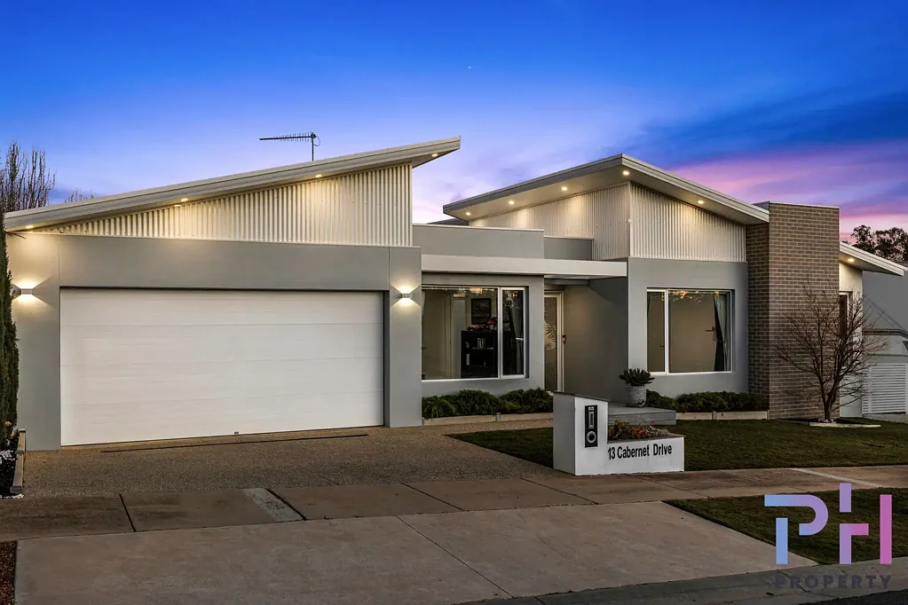 13 Cabernet Drive, Maiden Gully, VIC 3551
