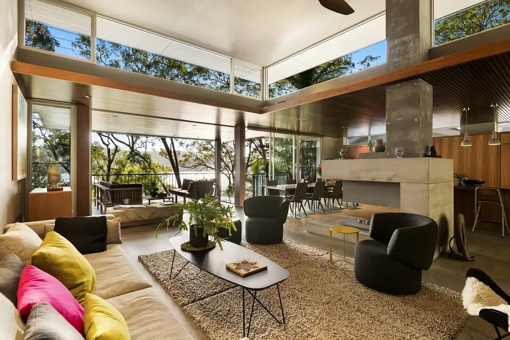 Avalon Beach 5Moenga Architectural Perfection Meets Deep-Waterfront Luxury