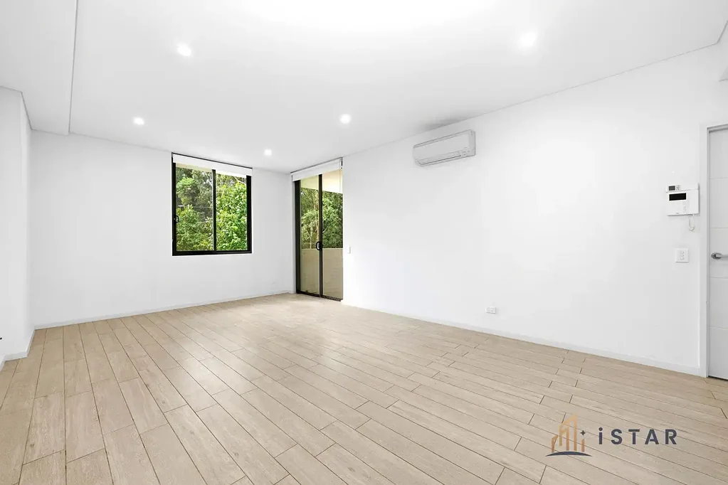 Ermington 2कमरा Waterside & Parkside Living | North-Facing 2 Bed + Study + Rare Double Parking | Ideal for First Home Buyers & Downsizers