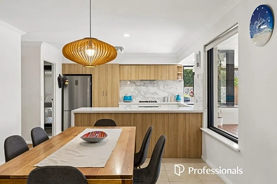 22 Temby Avenue, Kalamunda, WA 6076, 4 Bedrooms, 2 Bathrooms, House