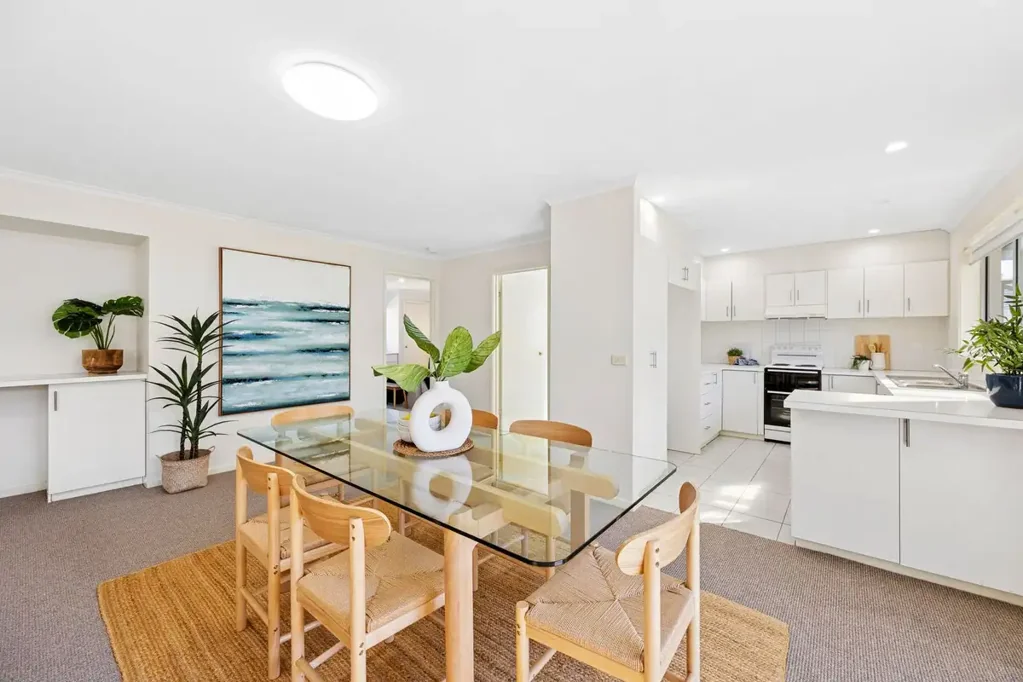98 Beach Road, Torquay, VIC 3228
