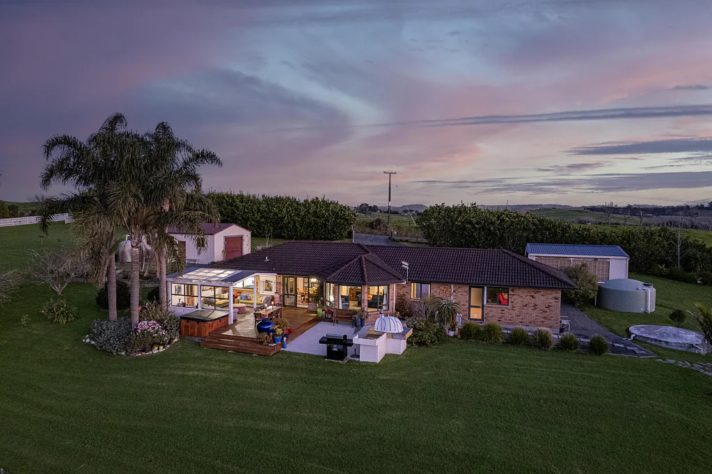 Mangapai and Surrounds 3Habitaciones Harbour Views, Country Living & Endless Appeal