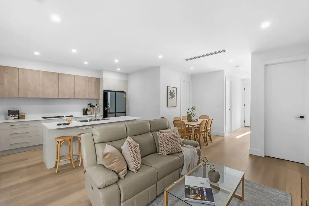 Felixstow 3Kwarto Designer Finish, Flexible Living & City-Fringe Connection.