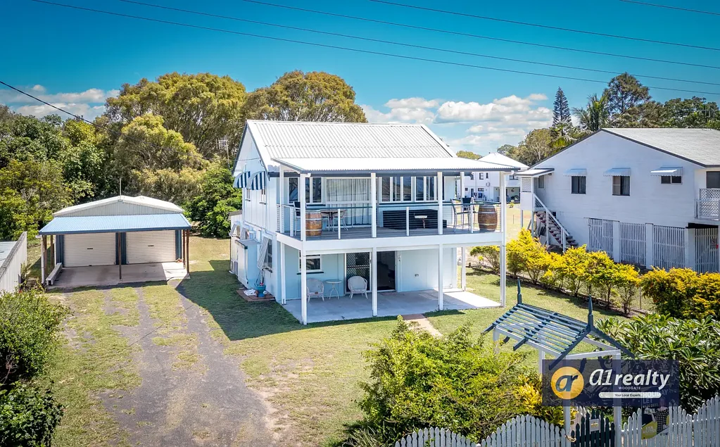 Woodgate 2 Slaapkamer 🌊 Storybook Beach House on the Esplanade – Views Forever 🐚