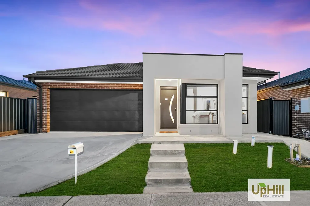 Clyde 4બેડરૂમ Ideal Entertainer Positioned Perfectly in Edgebrook Estate