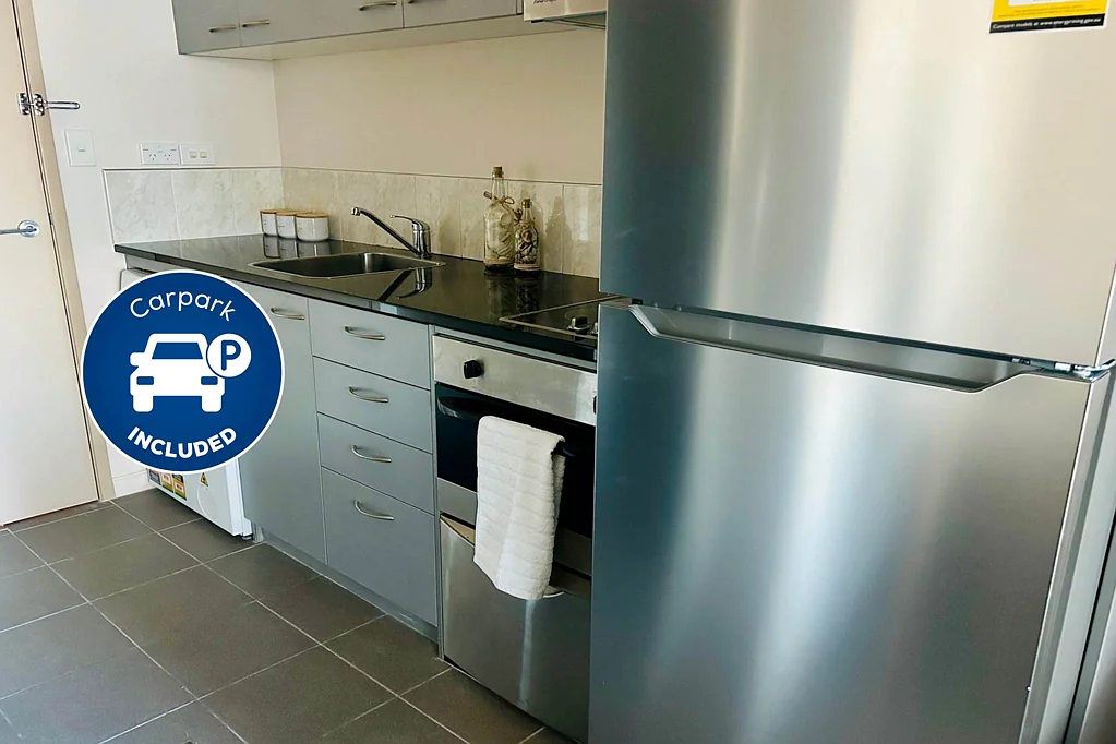 Furnished One bedroom with Car Park at 135 Hobson