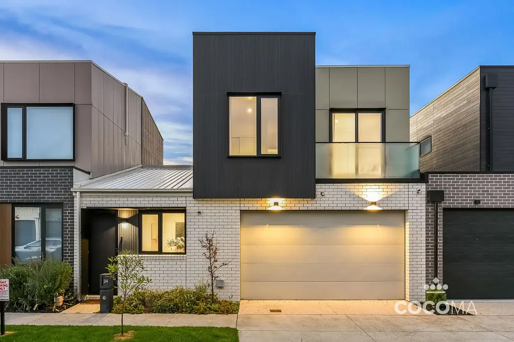 Keysborough 4房 现代舒适，轻松生活 — 时尚、安全、随时入住 Modern Comfort Meets Effortless Living — Stylish, Secure & Move-In Ready