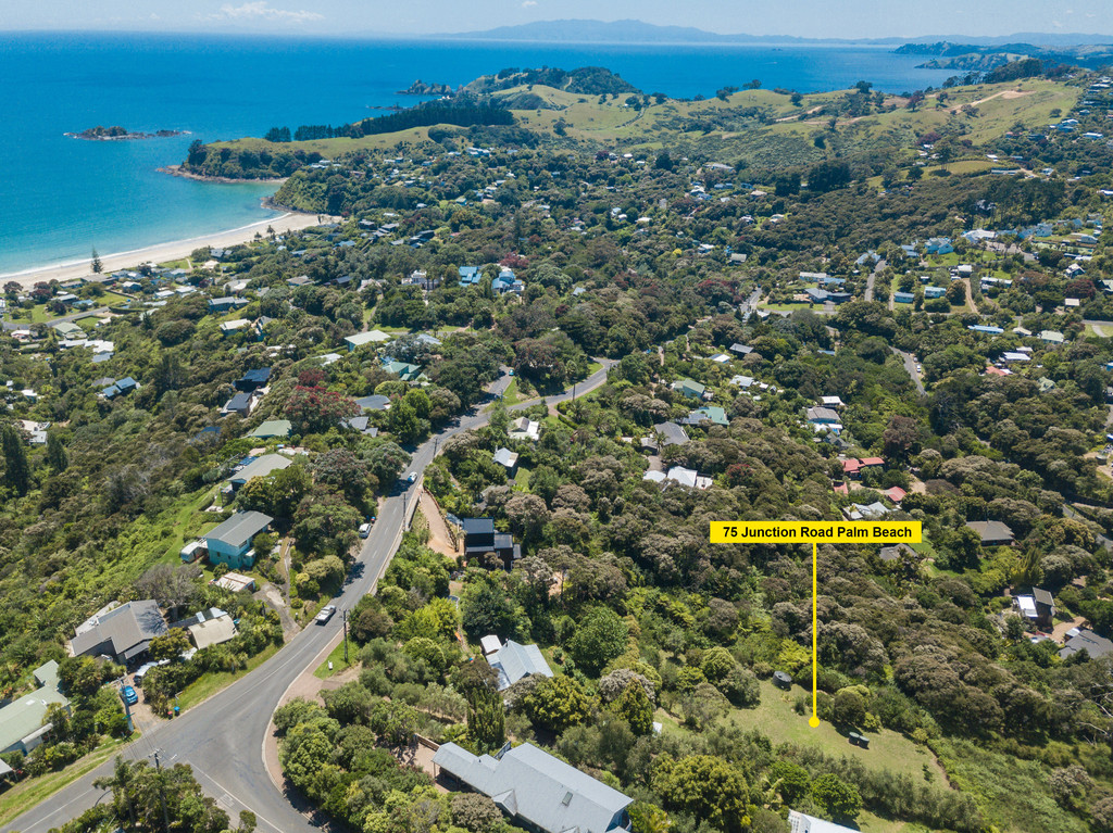 75 Junction Road, Palm Beach, Auckland, 3 Bedrooms, 1 Bathrooms