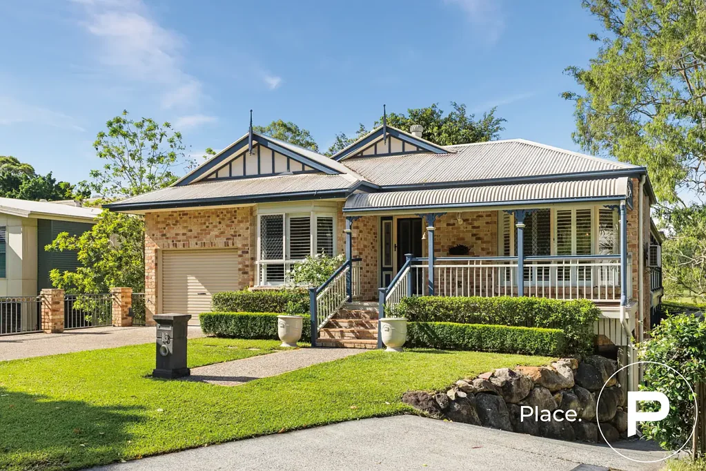 16 Kingfisher Place, Kenmore, QLD 4069