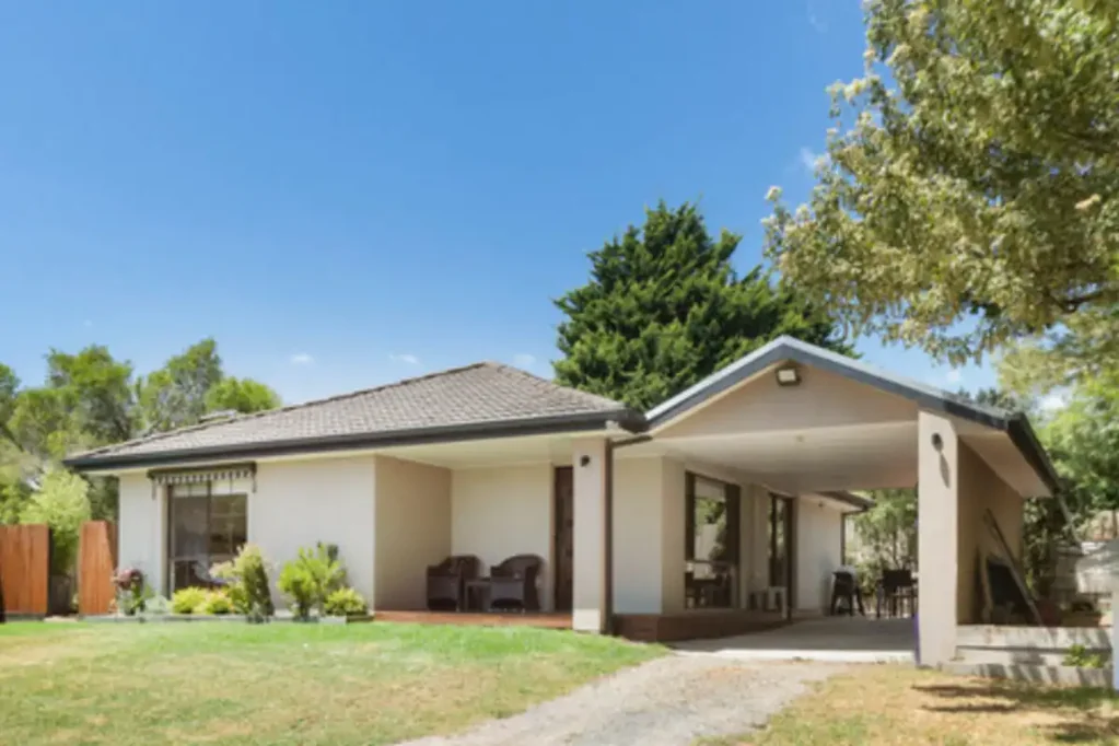 6 Josephina Court, Carrum Downs, VIC 3201