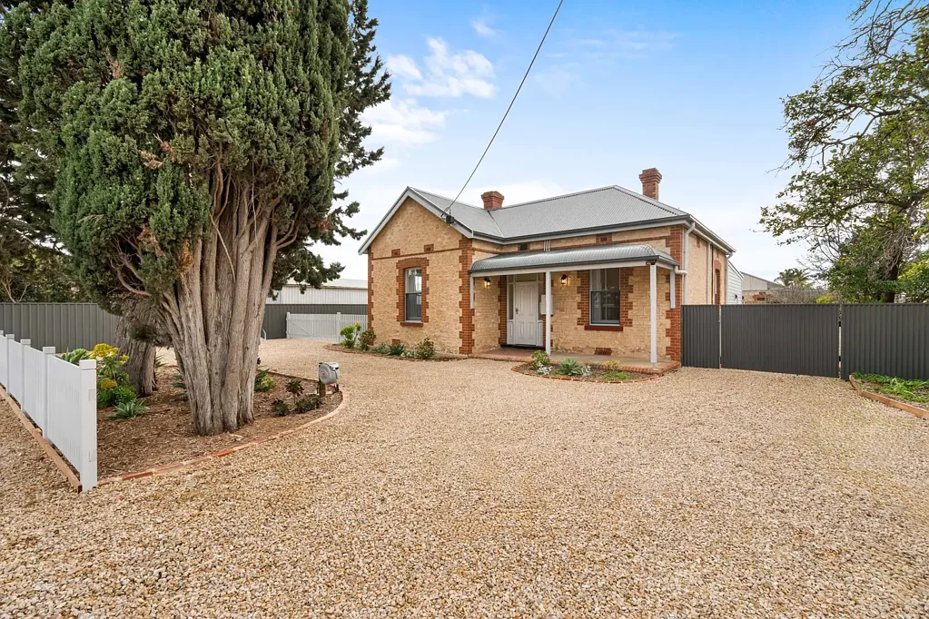 Blend of Historic Character and Modern Interiors