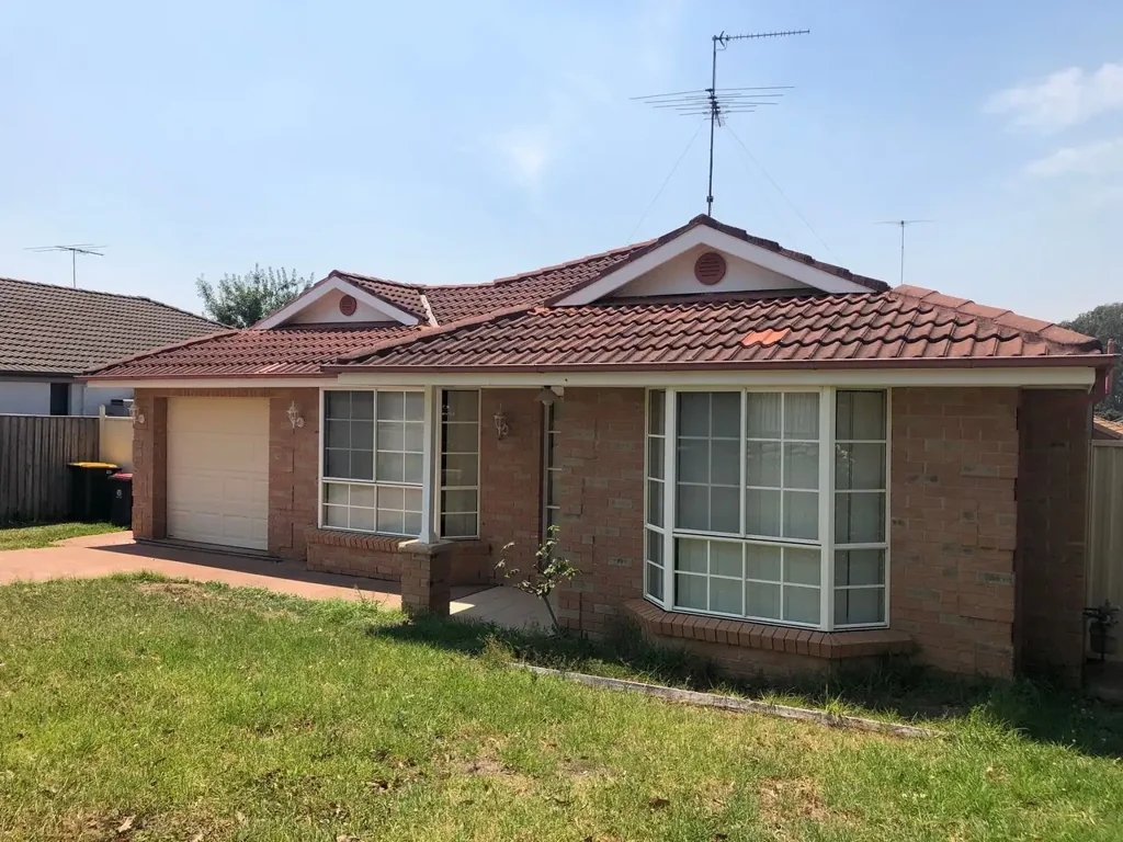 GREAT LOCATION, GREAT VALUE – IMMACULATELY RENOVATED 4-BEDROOM HOME
