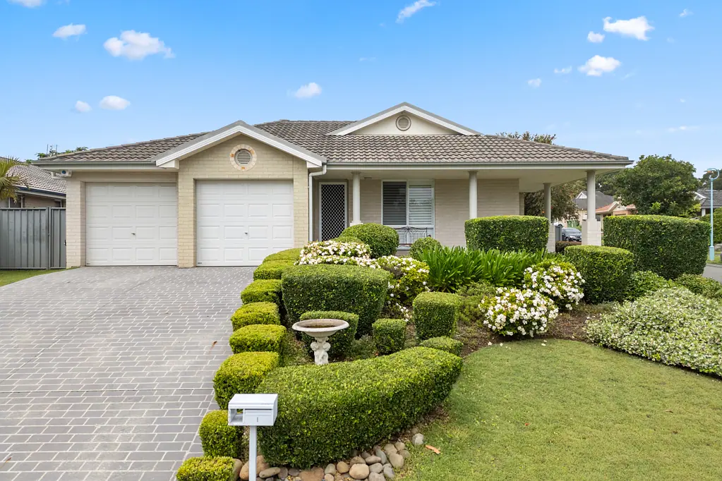 MODERN LIVING IN A PEACEFUL NEIGHBOURHOOD