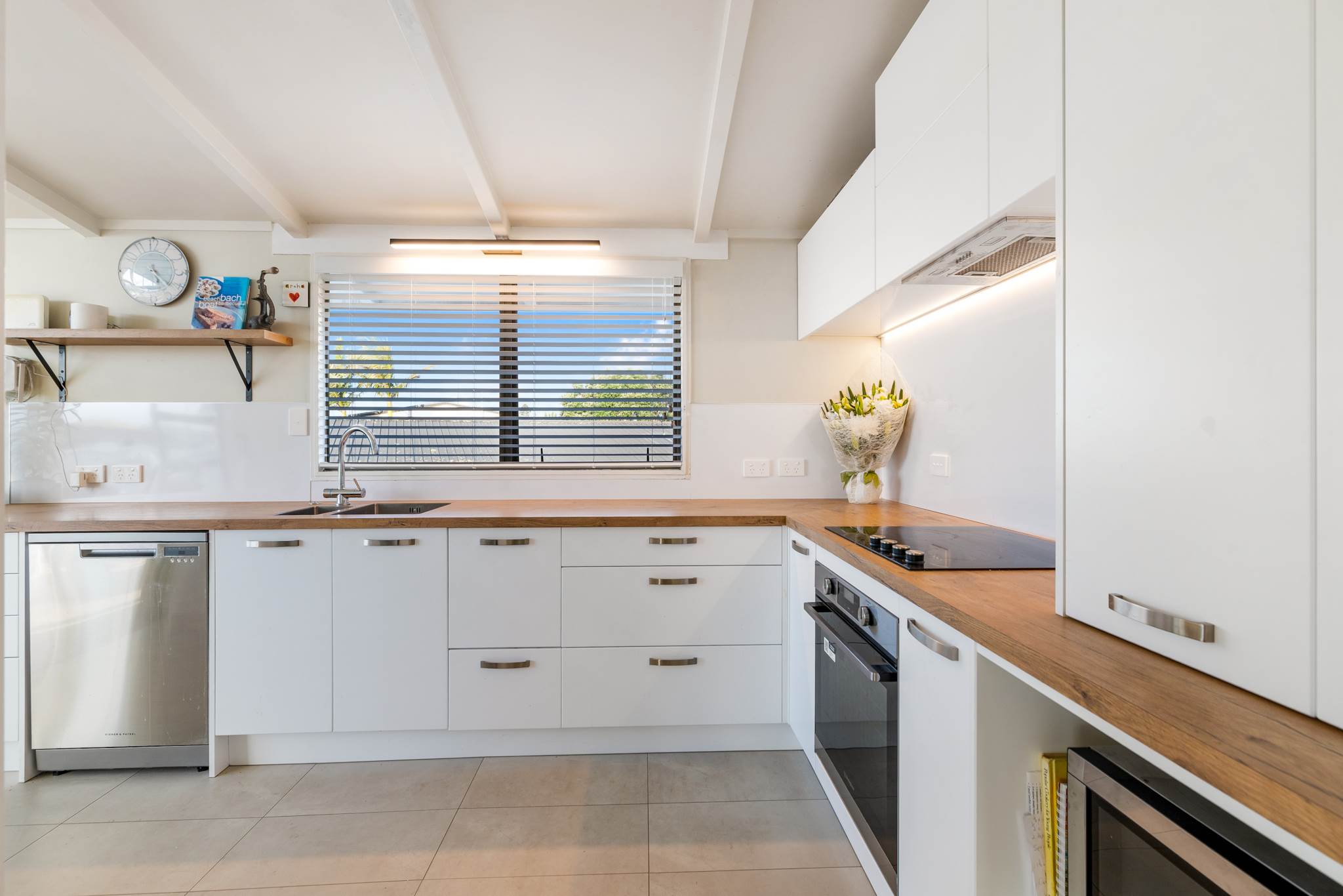 94 Torkar Road, Clarks Beach, photo 4