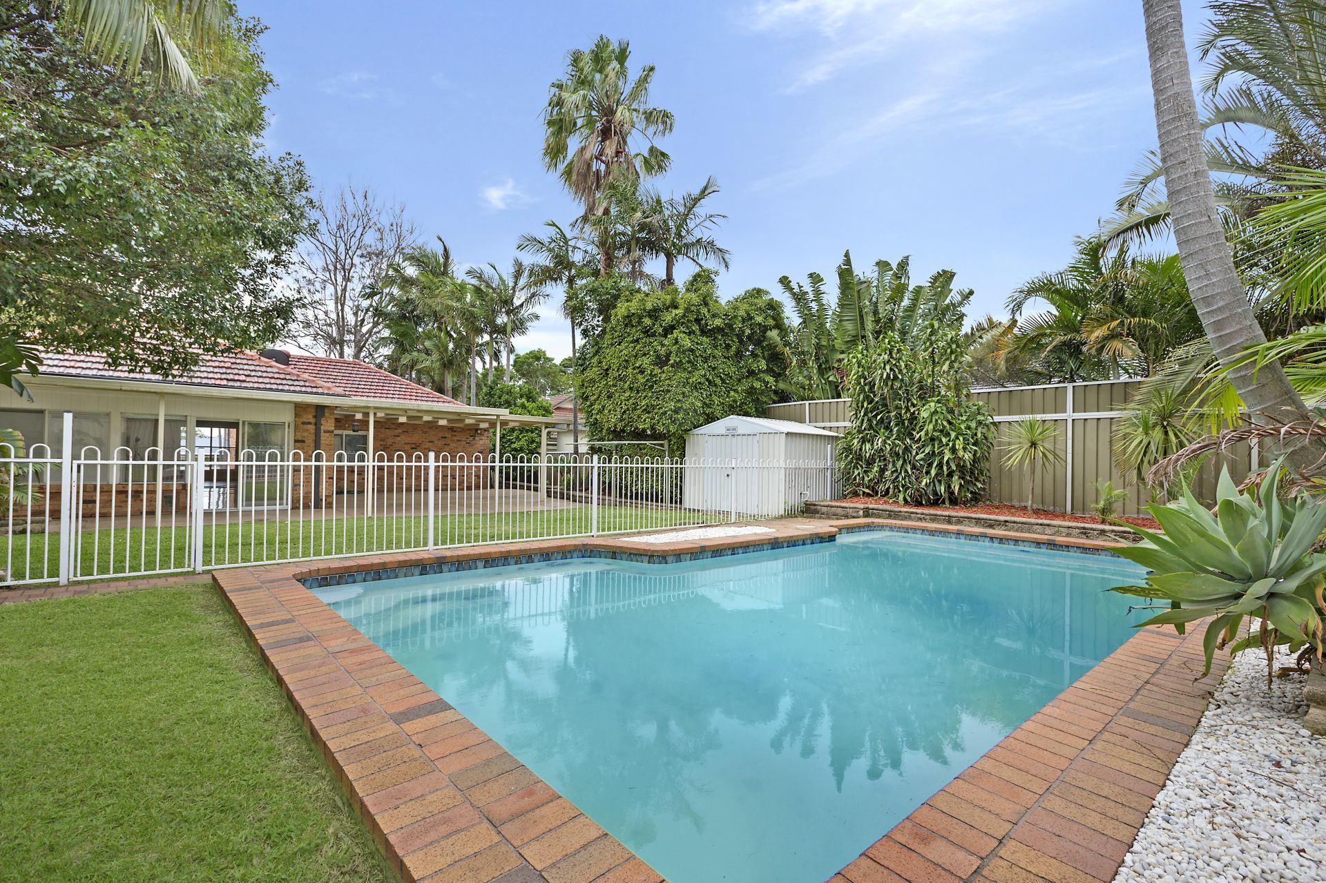 42 CARINGBAH RD, WOOLOOWARE NSW 2230, 0部屋, 0バスルーム, House