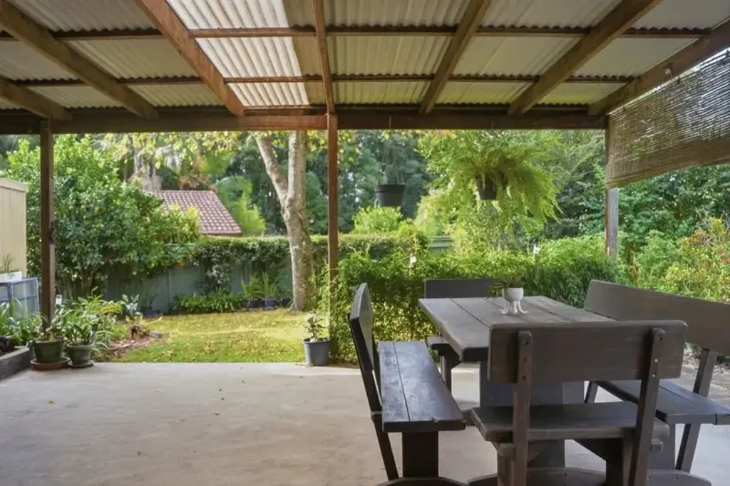 Bellingen 3房  Central, Spacious & Private - Ideal Investment or Family Home