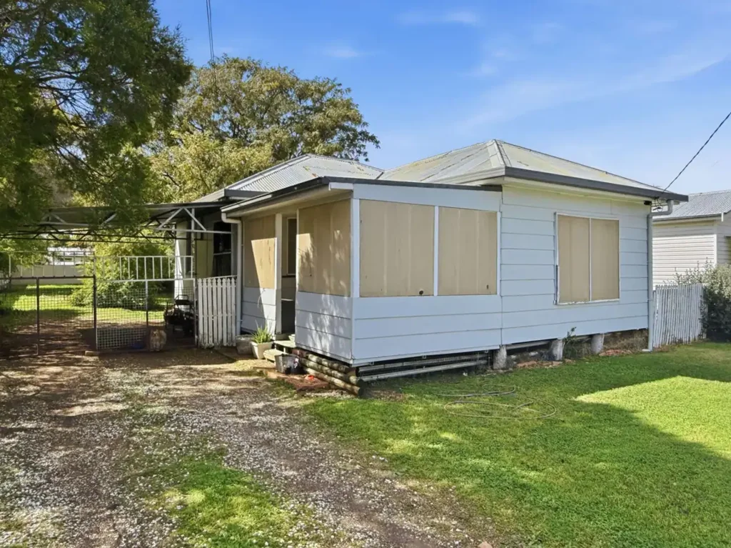 Moree 2Kwarto A Smart Moree Opportunity – Live In or Invest!