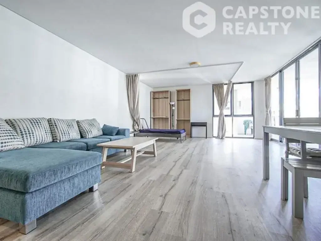 Furnished 3 BEDROOM PLUS STUDY AREA