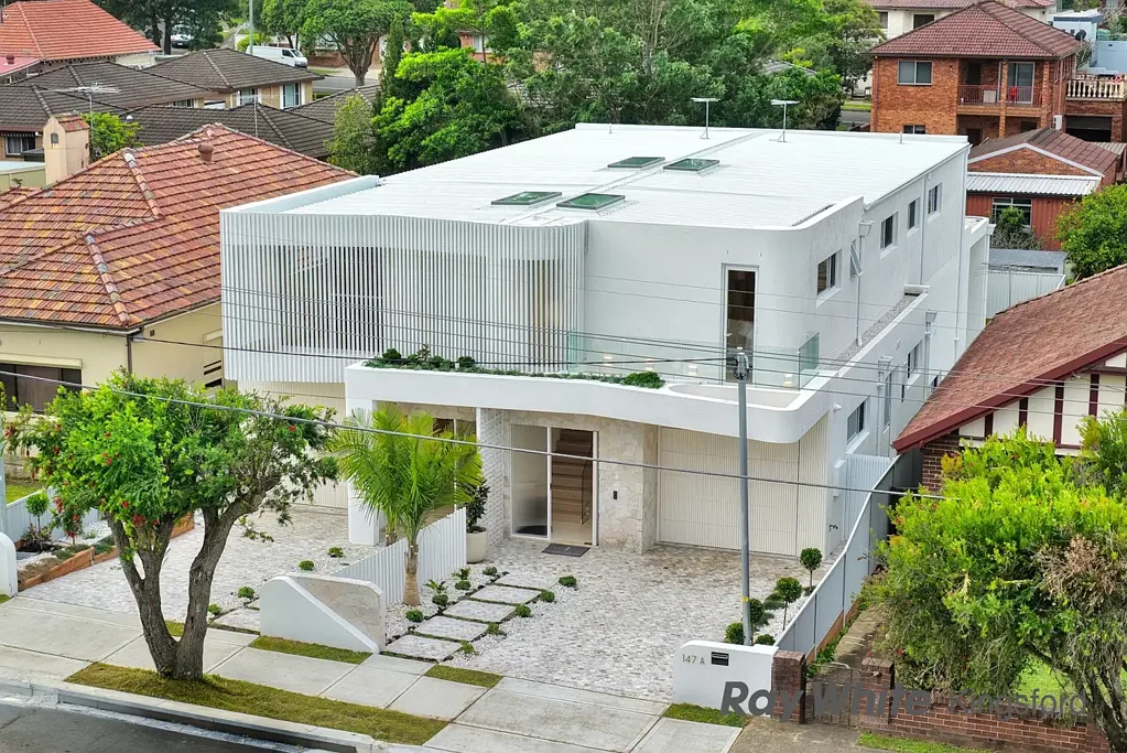 Rockdale 5ਬੈੱਡਰੂਮ Luxury, Design & Lifestyle - A Brand-New Architectural Home on 348m²