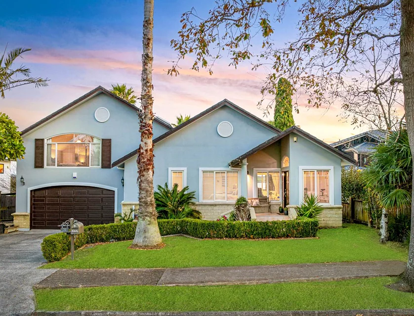 35 St Annes Crescent, Wattle Downs, Manukau City, 6 Kuwarto, 4 Banyo, House