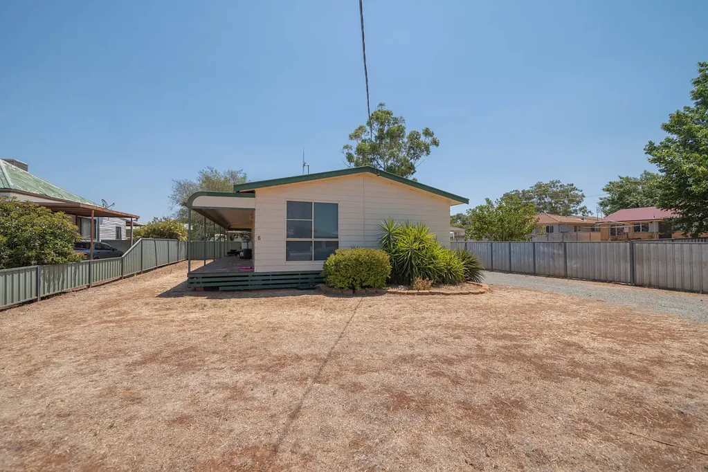 6 Koala Street, Parkes, NSW 2870