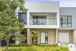 34 Monterey Drive, Cheltenham