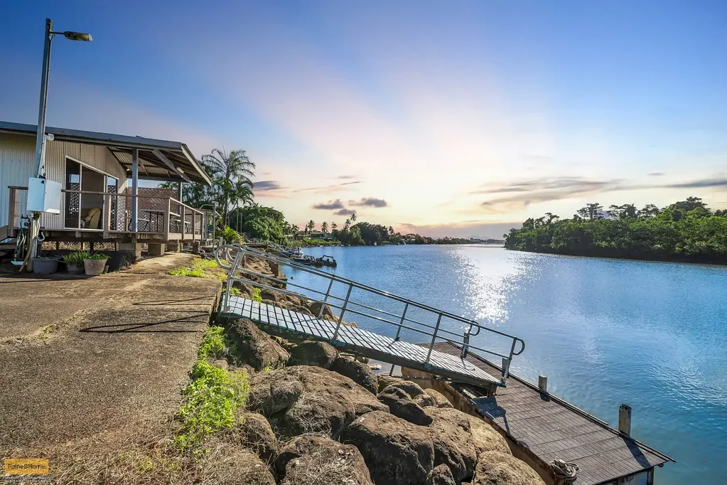 Webb 5房  Boaties Dream and Smart Investors Reality