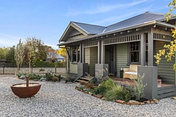 13 Walsh Street, Malmsbury