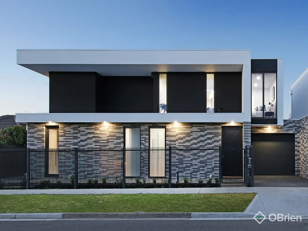 Bentleigh East 4Kwarto Unmatched Luxury Living in the Heart of Bentleigh East