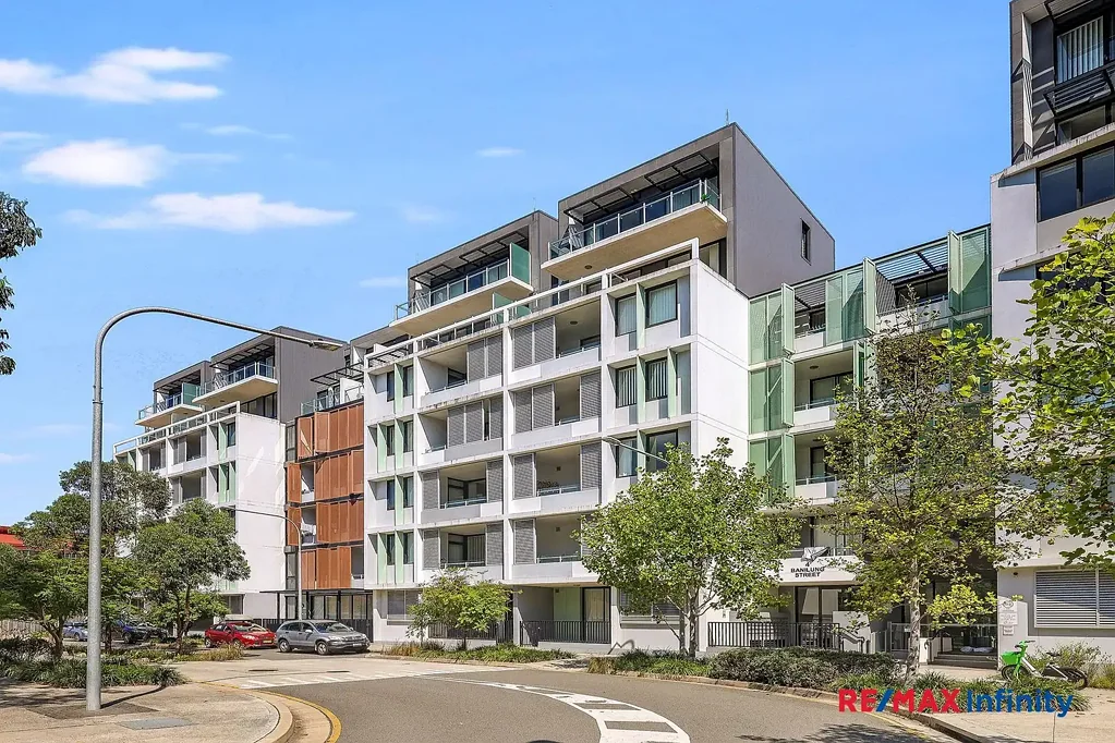 Rosebery 2 Bedroom House Style Apartment