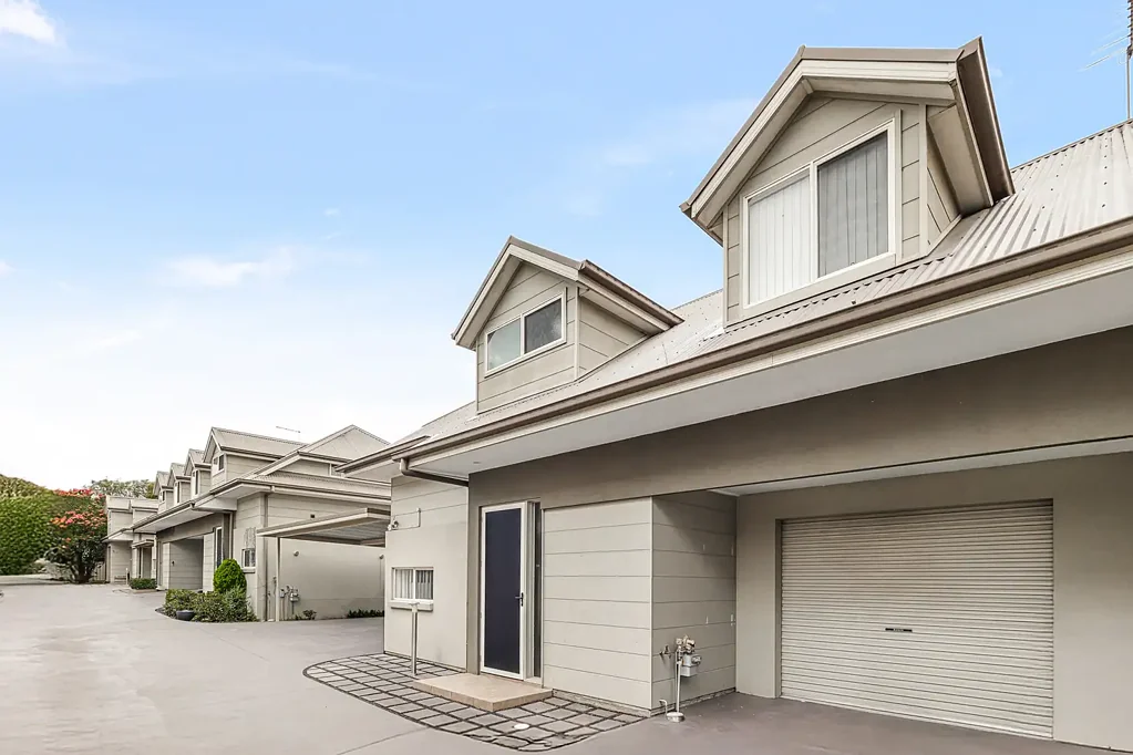 2/34 Hobart Street, Oxley Park, NSW 2760