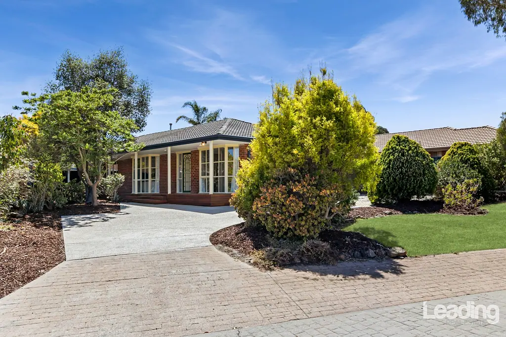 5 Cypress Point Court, Sunbury, VIC 3429