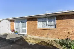 2/10 Margaret Road, Papatoetoe