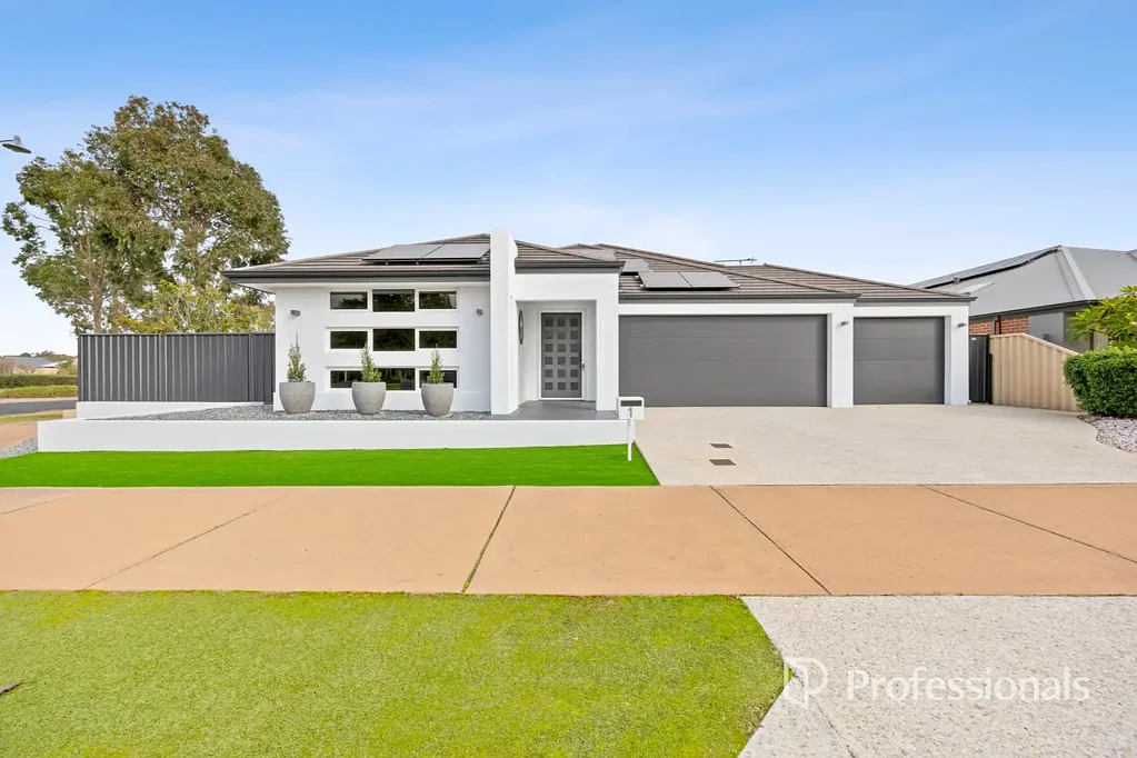 Millbridge 4房  A Showpiece Family Home with Every Luxury Included