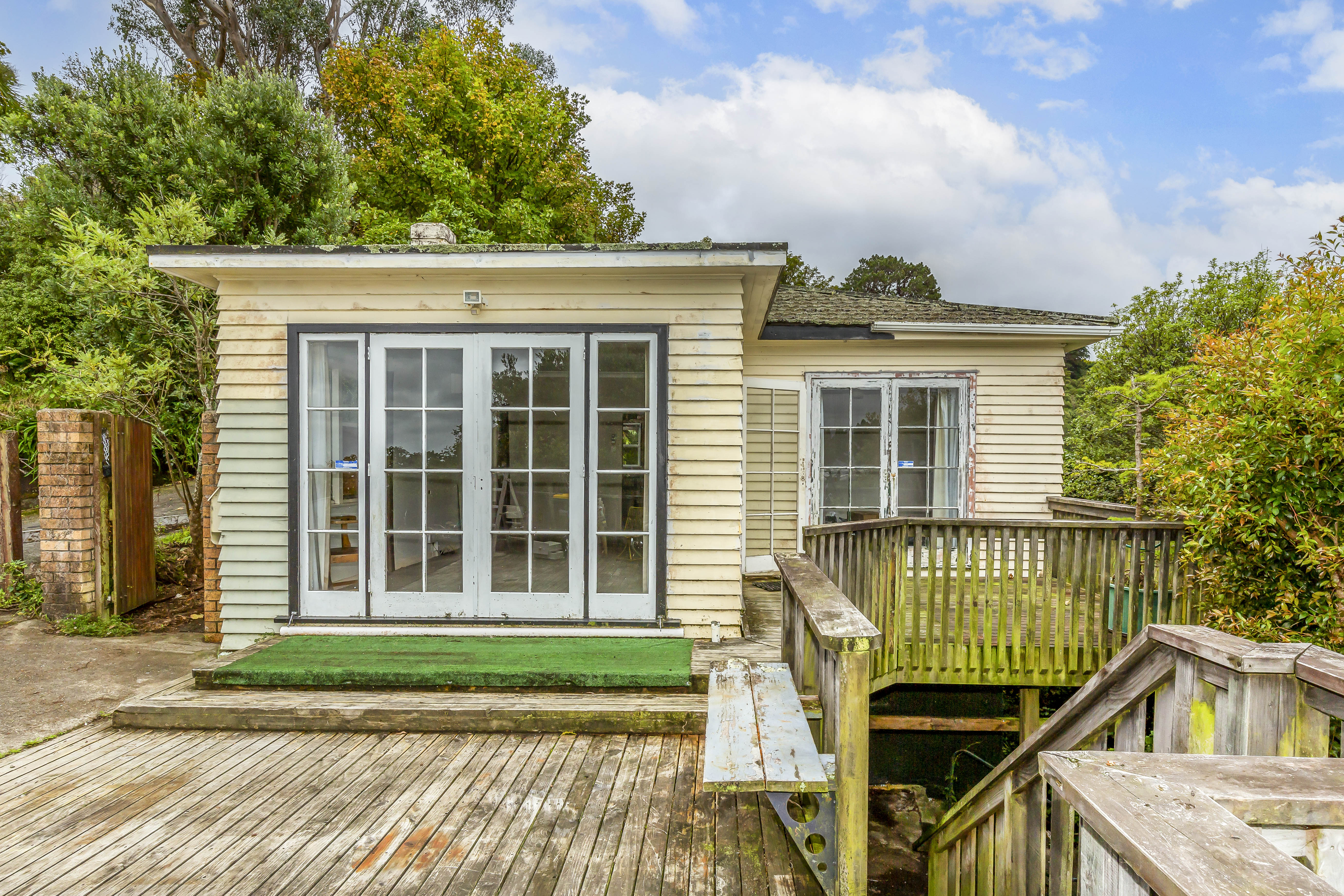 24 Miromiro Road, Normandale, Lower Hutt, 3 Kuwarto, 0 Banyo