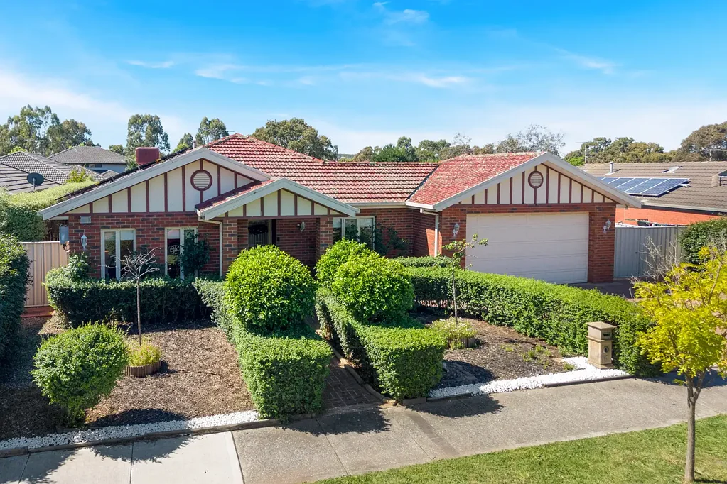 Craigieburn 5Kwarto Spacious Family Living on an Impressive 778m² (approx.)