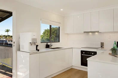 Underwood 3房 全面翻新的家庭住宅，带独立双层居住潜力！ Fully Renovated Family Home with Self-Contained Dual Living Potential!