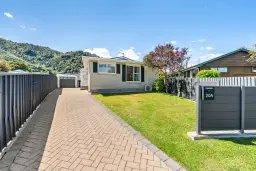 20a Denver Grove, Totara Park