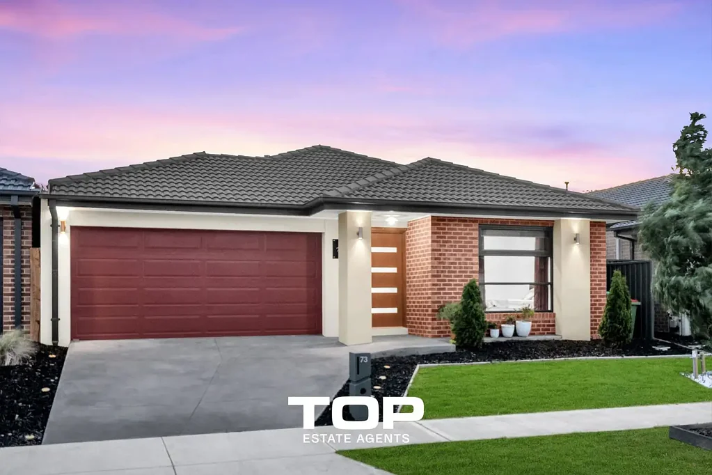 Clyde North 4房  Spacious Family Living with Modern Comforts
