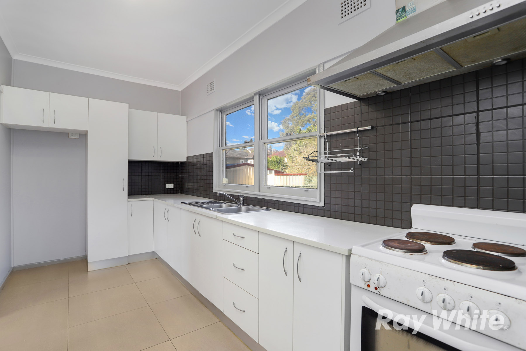 26 PHILLIP ST, ST MARYS NSW 2760, 0 Bedrooms, 0 Bathrooms, House