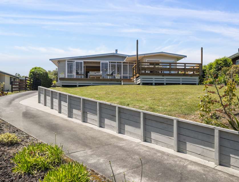54 Tremaine Avenue, Two Mile Bay, Taupo, Waikato, 4房, 1浴, 独立屋