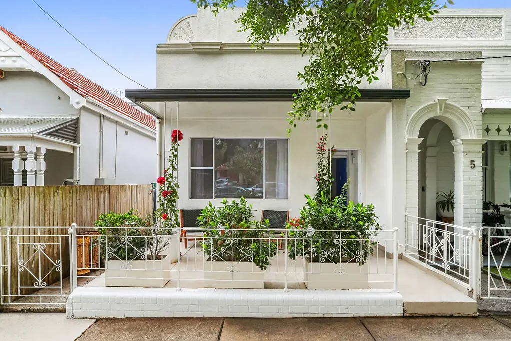 Charming Bondi Home with Garden Oasis in Prime Location!