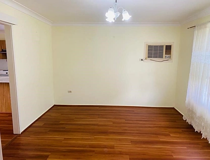 8 Francis Street, Mount Druitt, Outer Western Sydney, 3 غرف, 1 حمامات, House