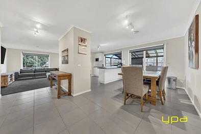 1 Shadi Court, Cranbourne West, VIC 3977, 3房, 1浴, House