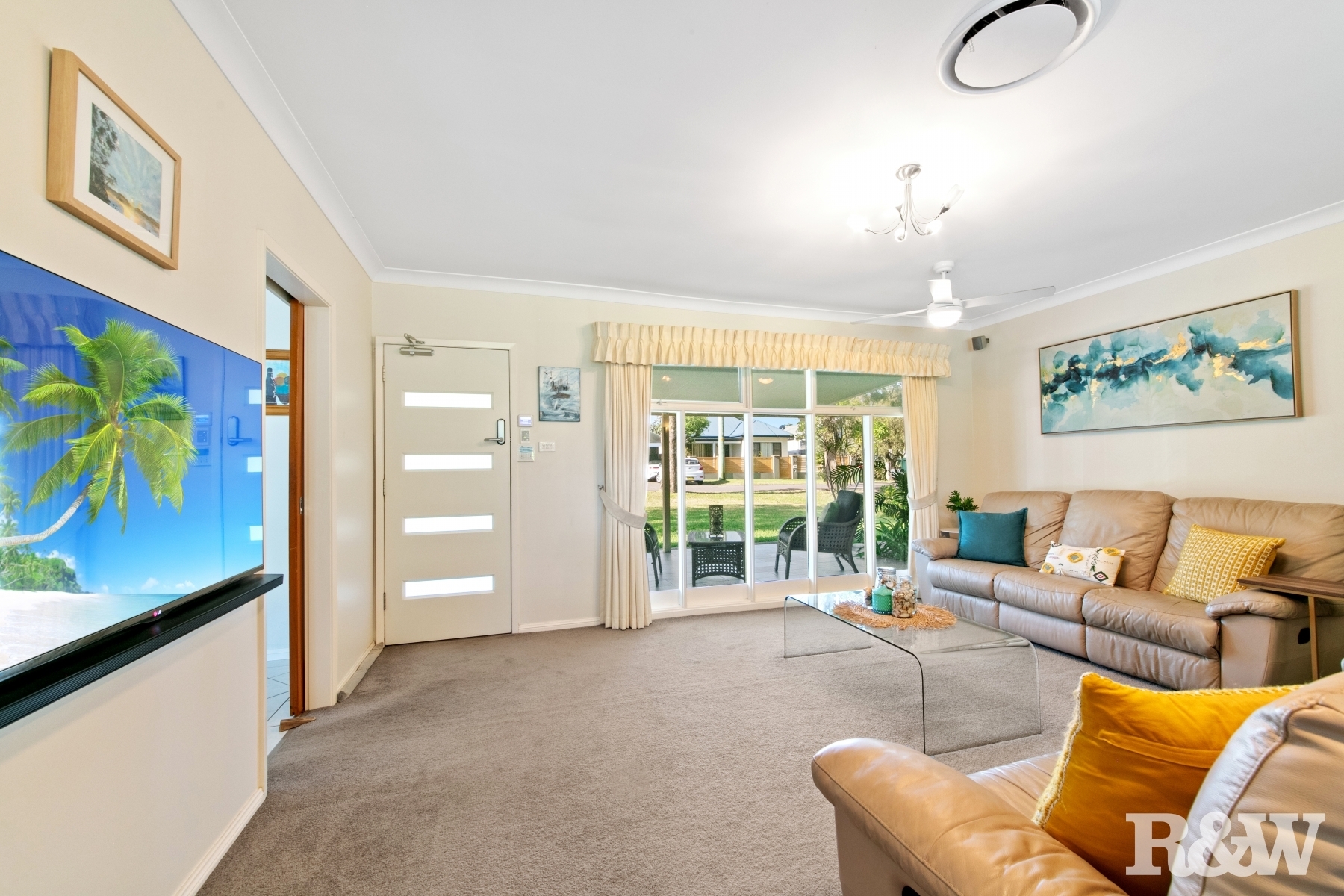 44 HOBART AV, UMINA BEACH NSW 2257, 0 غرف, 0 حمامات, House