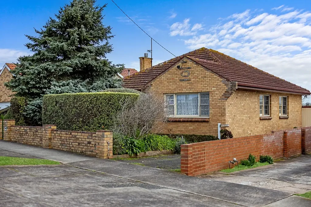 Warrnambool 3कमरा A Warm Welcome Awaits, Character Home in Prime Location