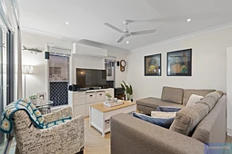 4/8 Lackeen Street, Everton Park