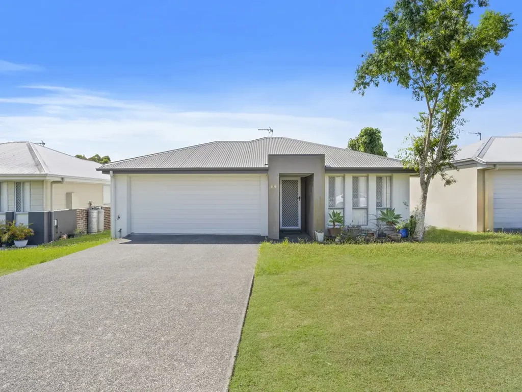 12 Rise Circuit, Pacific Pines, QLD 4211