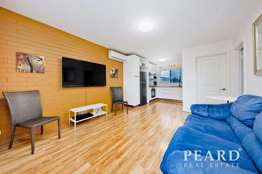 15/176 Elliott Road, Scarborough, WA 6019